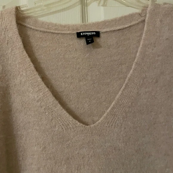 Express Tunic Sweater Top 💕 - Picture 4 of 5